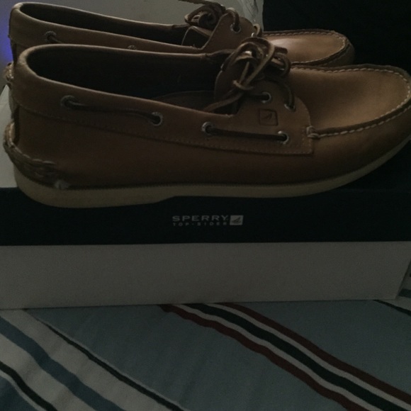 Guy speerys size 11
