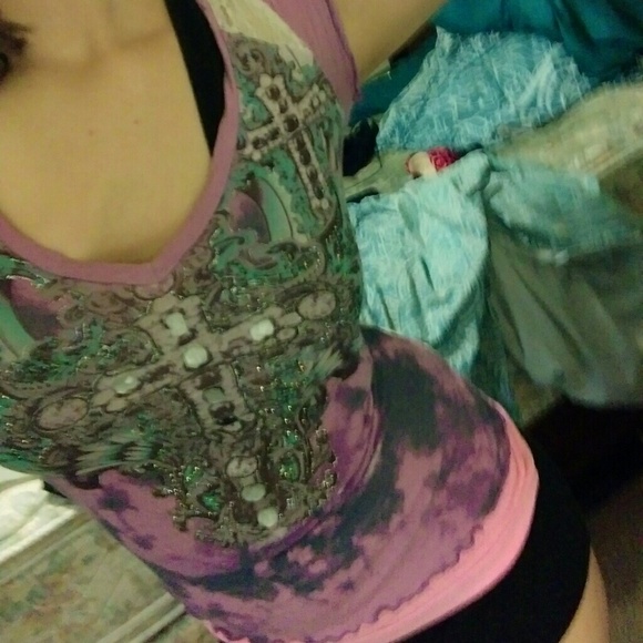 Buckle shirt