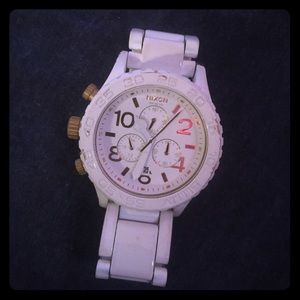 Nixon 42-20 chrono watch.