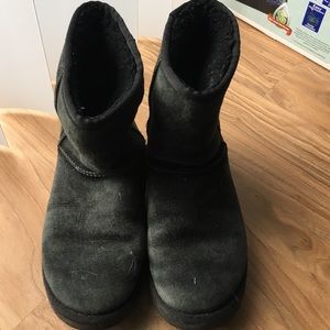 Women's Black Ugg Boots