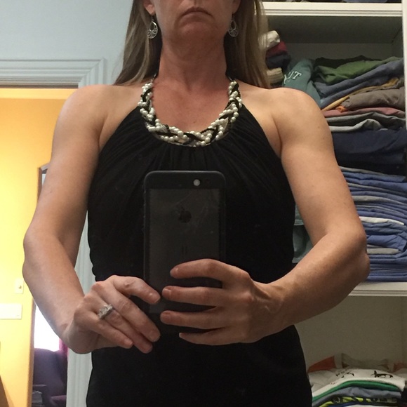 Halter top - Picture 1 of 4