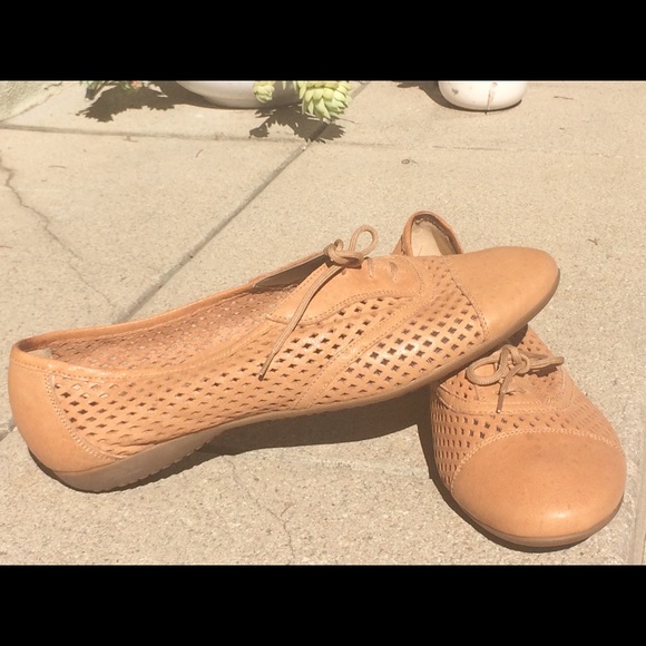 Sz 9 Sesto Meucci tan leather shoes *Neiman Marcus