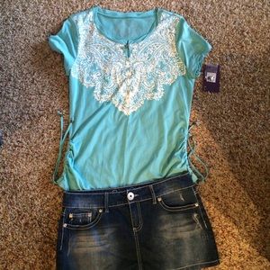 Turquoise drawstring-side Gloria Vanderbilt top