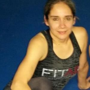 Meet your Posher, Diana veronica