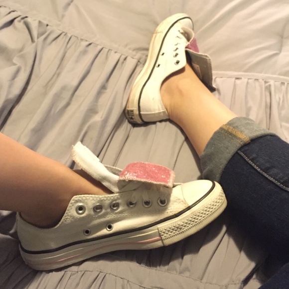 Converse Shoes - White/Pink converse