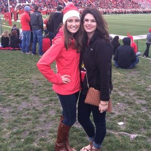 Meet your Posher, Hannah