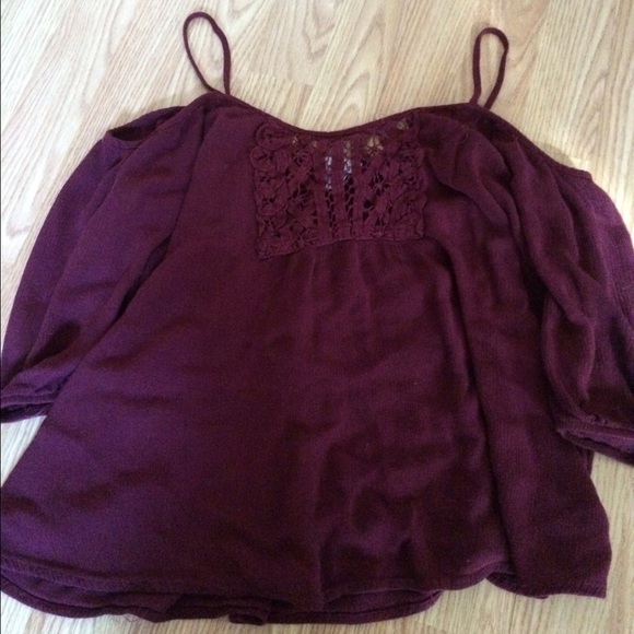 Full tilt off shoulder top