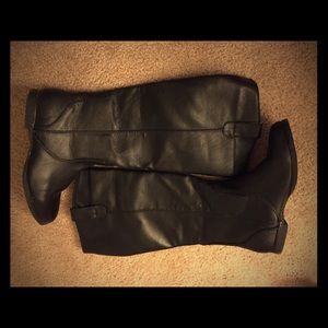 Forever 21 Long boots💋💋