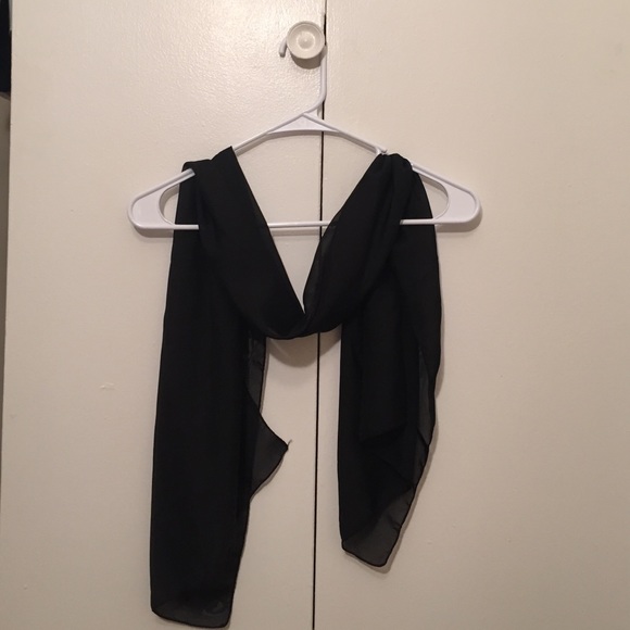 Black basic scarf