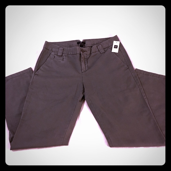 ⚡️CLEARANCE⚡️NWT - GAP Gray 100% Cotton Pants