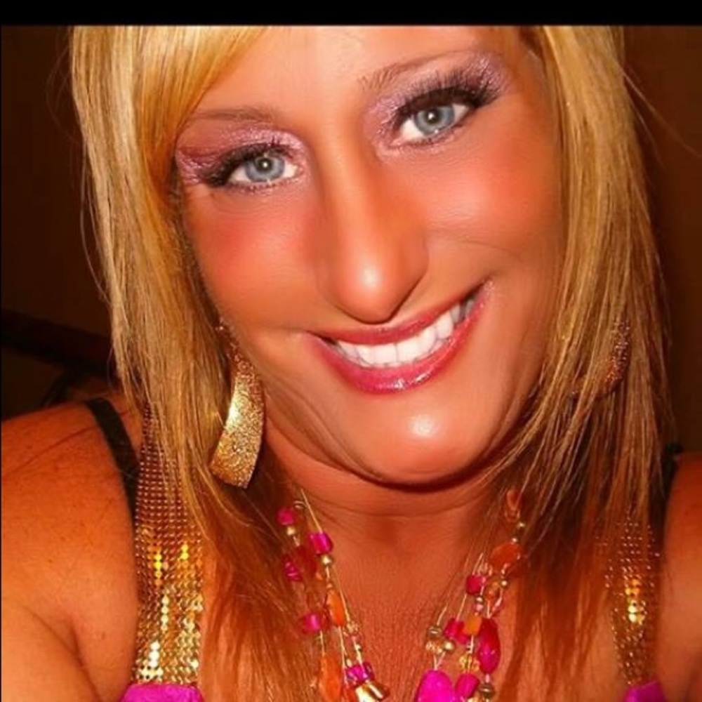 Meet your Posher, Nadine