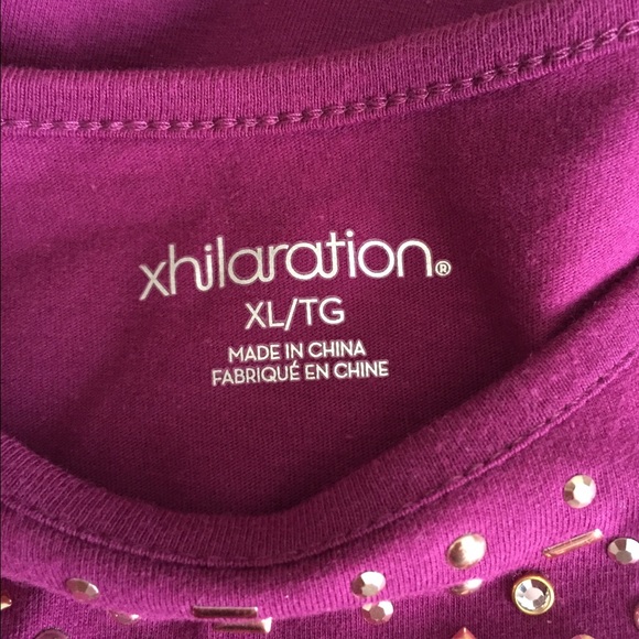 ❗️SOLD❗️Dark Pink Top - Picture 3 of 4