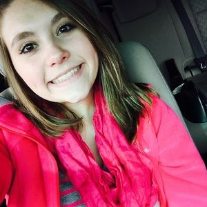 Meet your Posher, Riley