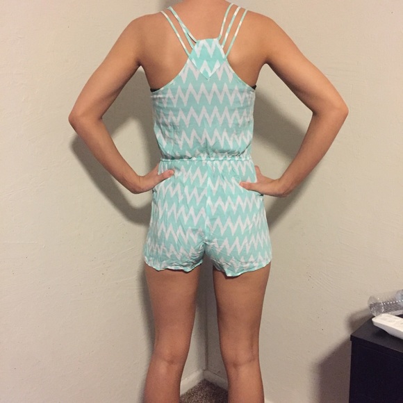 SOLD - Picture 4 of 4