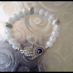 Women's bracelet