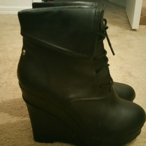 Wedged Boot