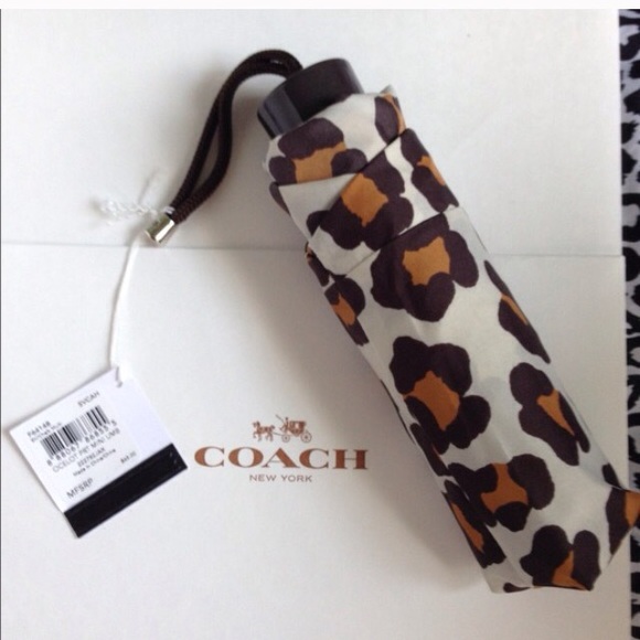 Coach Accessories - 🎁COACH❤️MINI UMBRELLA- CHEETAH PRINT- BRAND NEW-