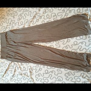 Long knit taupe pants