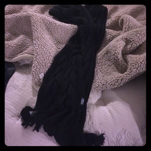 UGG Black Knit Scarf