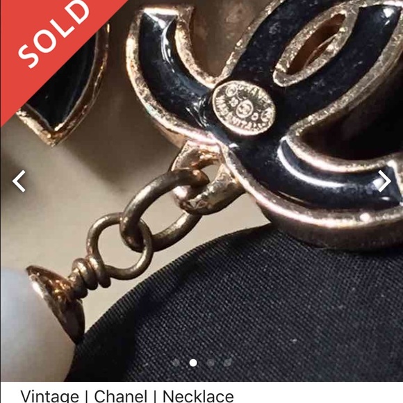 Chanel | Italian - Picture 2 of 4