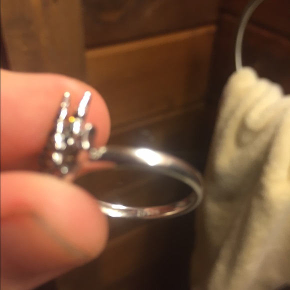 Ring - Picture 2 of 4