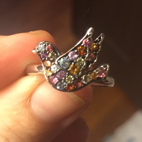 Ring - Picture 3 of 4