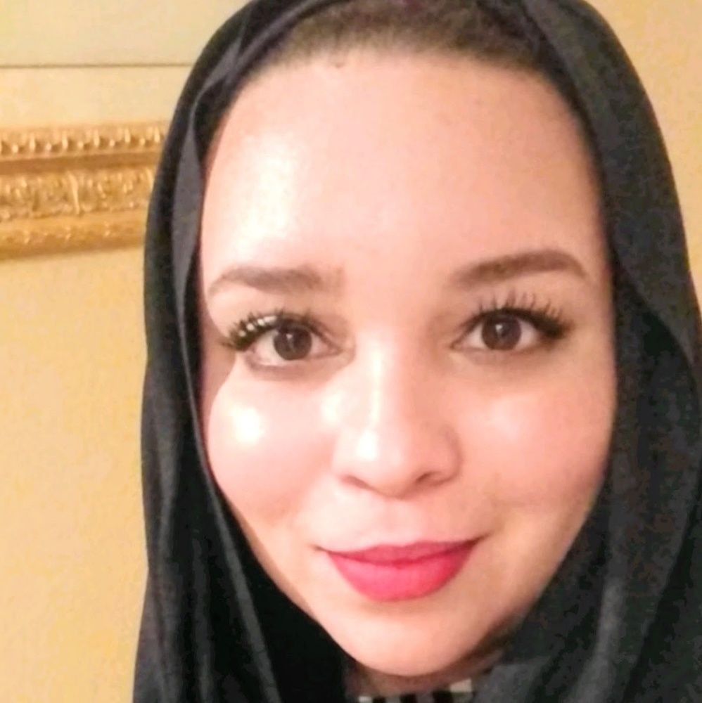 Meet your Posher, Sara