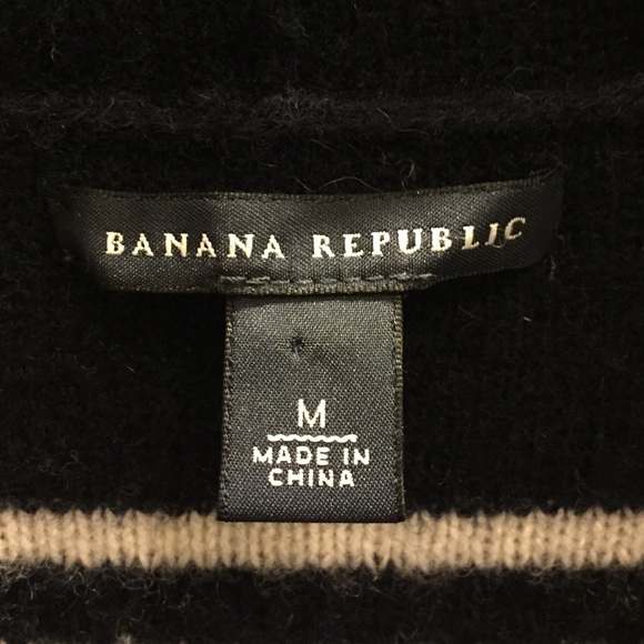 Banana Republic Sweater - Picture 2 of 4
