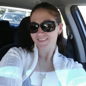 Meet your Posher, Appril