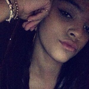 Meet your Posher, Allyson