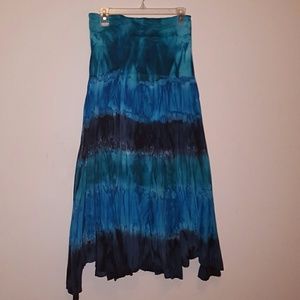 Watercolor tye dye in range of blues