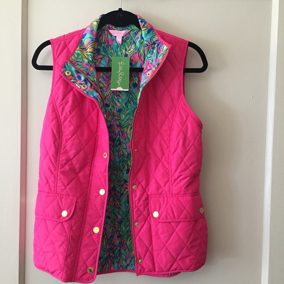 Lilly Pulitzer pink getaway vest size small