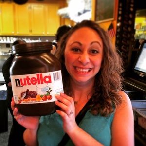 Meet your Posher, Danielle