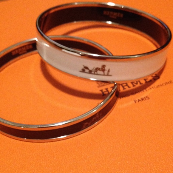 🌟$100 OFF TODAY ONLY🌟 Hermes Caleche Size 65 - Picture 3 of 4