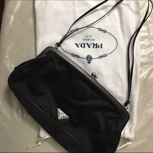 [sale] Prada authentic clutch