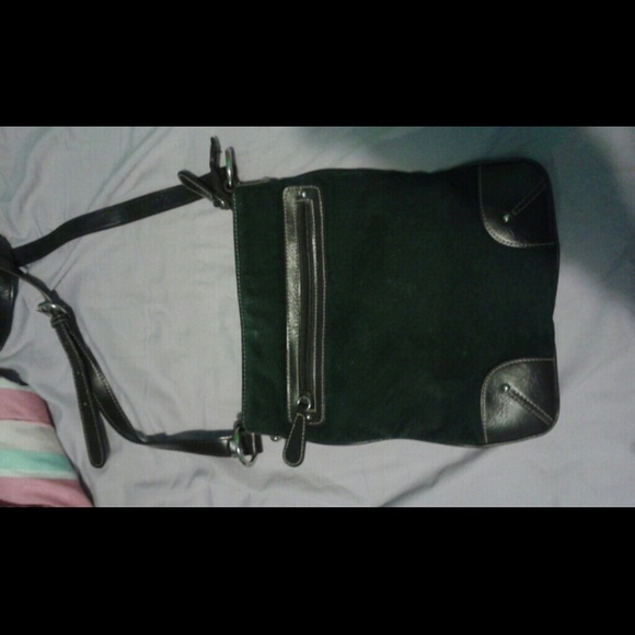 Dark green / black purse