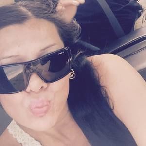 Meet your Posher, Angelita