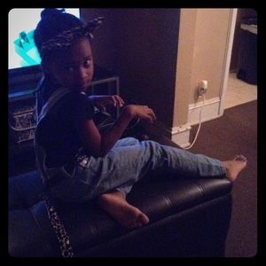 Supper cute people ... Just kidding 🤗