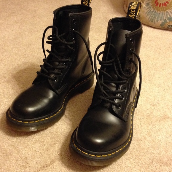 Dr. Martens AirWair size 7
