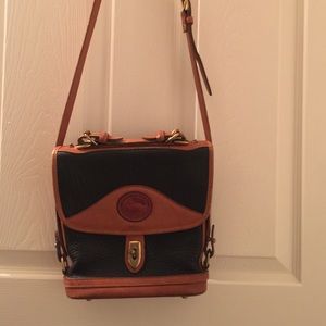 Dooney & Bourke