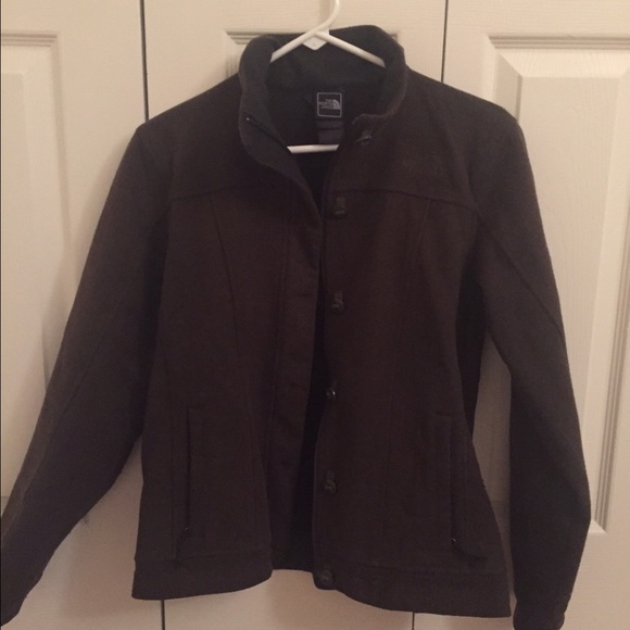 North face jacket size medium