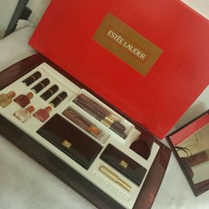 Estee Lauder MAKEUP SET