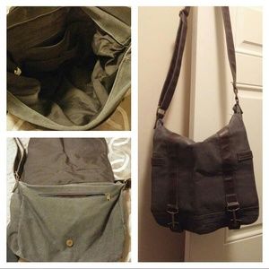 🚫SOLD🚫 Grey Cloth Satchet