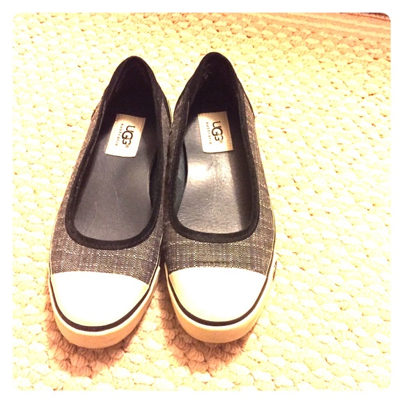 UGG charcoal gray slip on sneakers size 6
