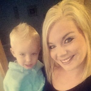 Meet your Posher, Candice