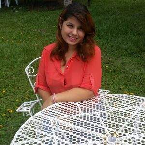 Meet your Posher, Elizabeth