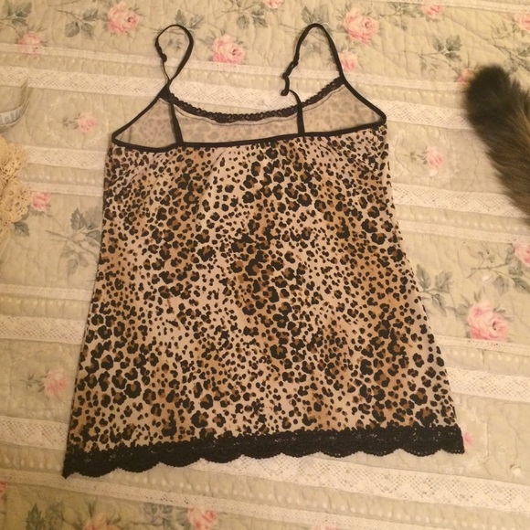 Cheetah with black lace under shirt! - Picture 2 of 3