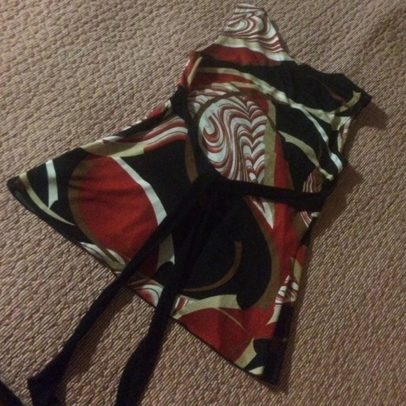 Fun, fun top. - Picture 2 of 3