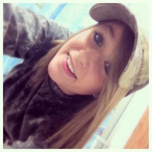 Meet your Posher, Dana