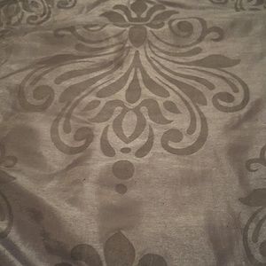 Meet your Posher, Grisel